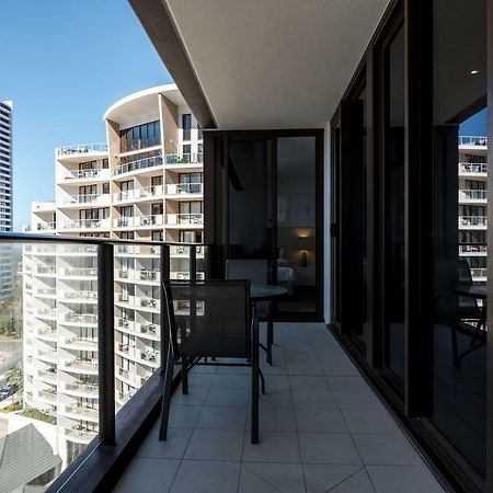 Broadbeach 2 Bedroom FREE WIFI, Netflix&Parking Exterior foto