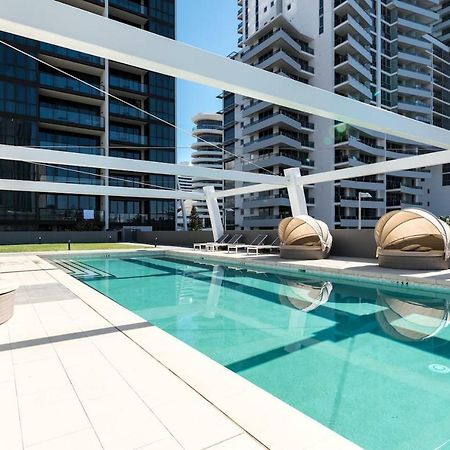 Broadbeach 2 Bedroom FREE WIFI, Netflix&Parking Exterior foto