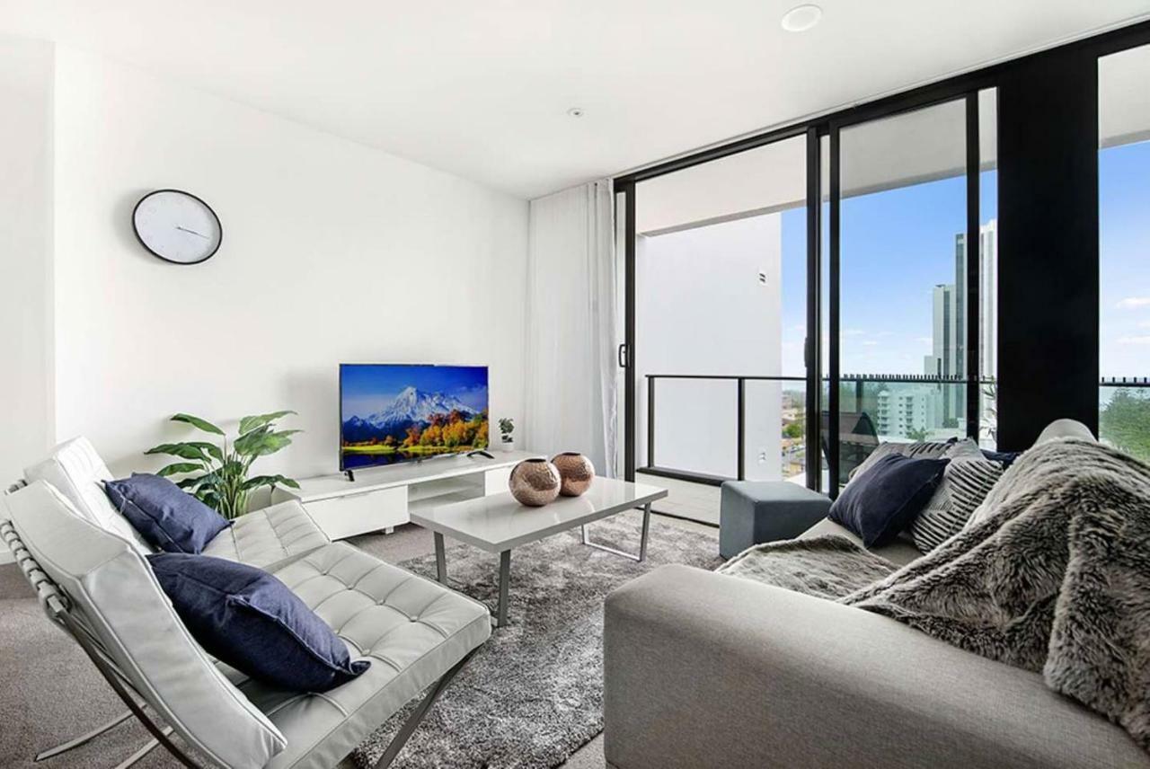 Broadbeach 2 Bedroom FREE WIFI, Netflix&Parking Exterior foto